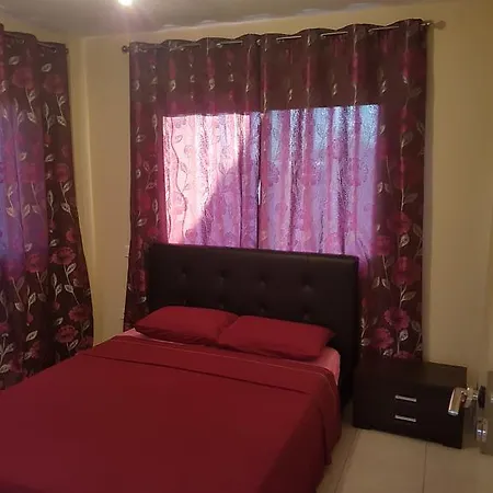 Aggeliki's Luxury House شقة